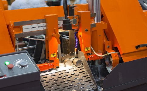 兴国龙门带锯床具备哪些优点？